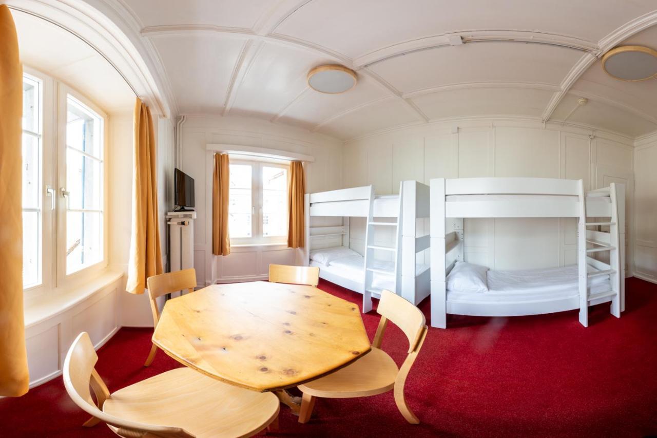 Zunfthaus Zur Rebleuten คูร์ ภายนอก รูปภาพ