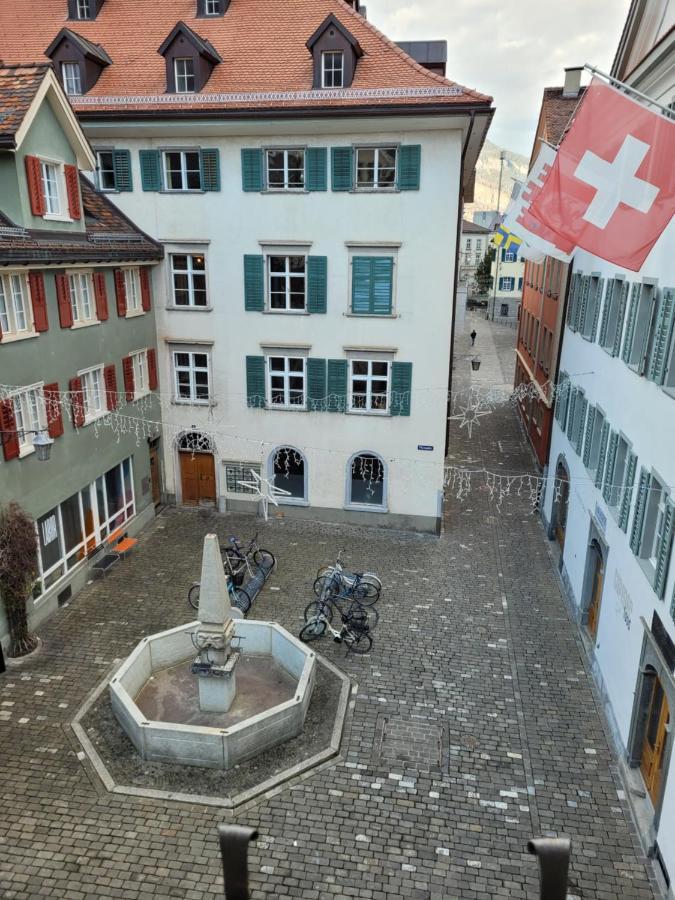 Zunfthaus Zur Rebleuten คูร์ ภายนอก รูปภาพ