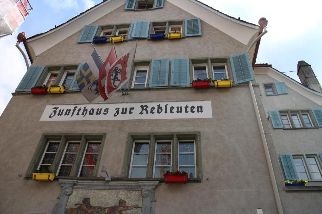 Zunfthaus Zur Rebleuten คูร์ ภายนอก รูปภาพ