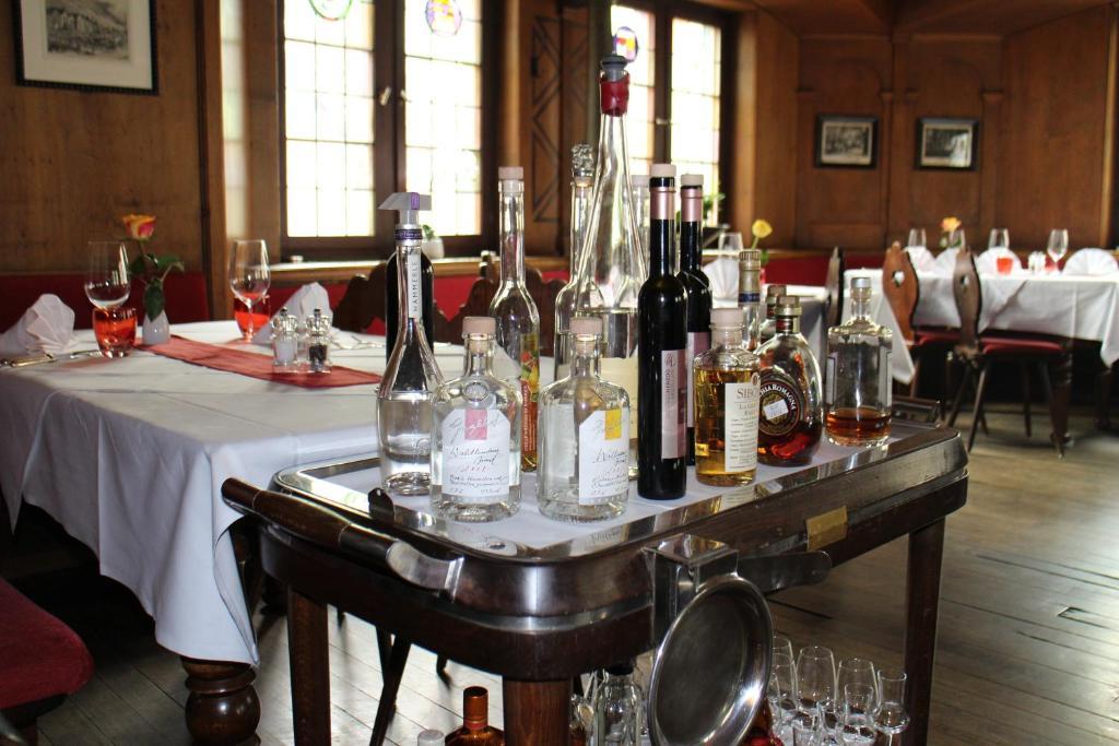 Zunfthaus Zur Rebleuten คูร์ ภายนอก รูปภาพ